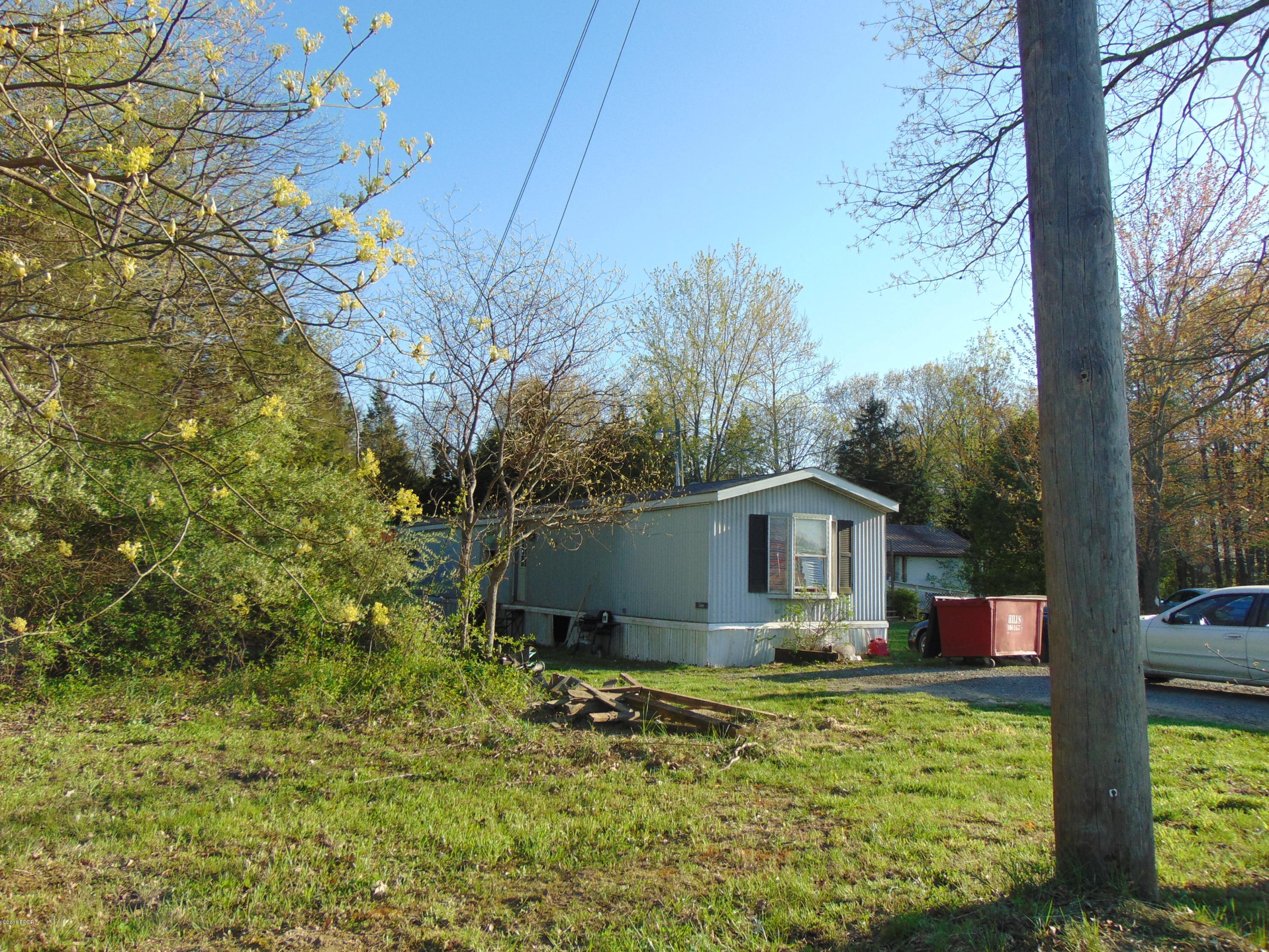 13374 Edwards Road Pittsburg, IL 62974 - Photo 8 of 10