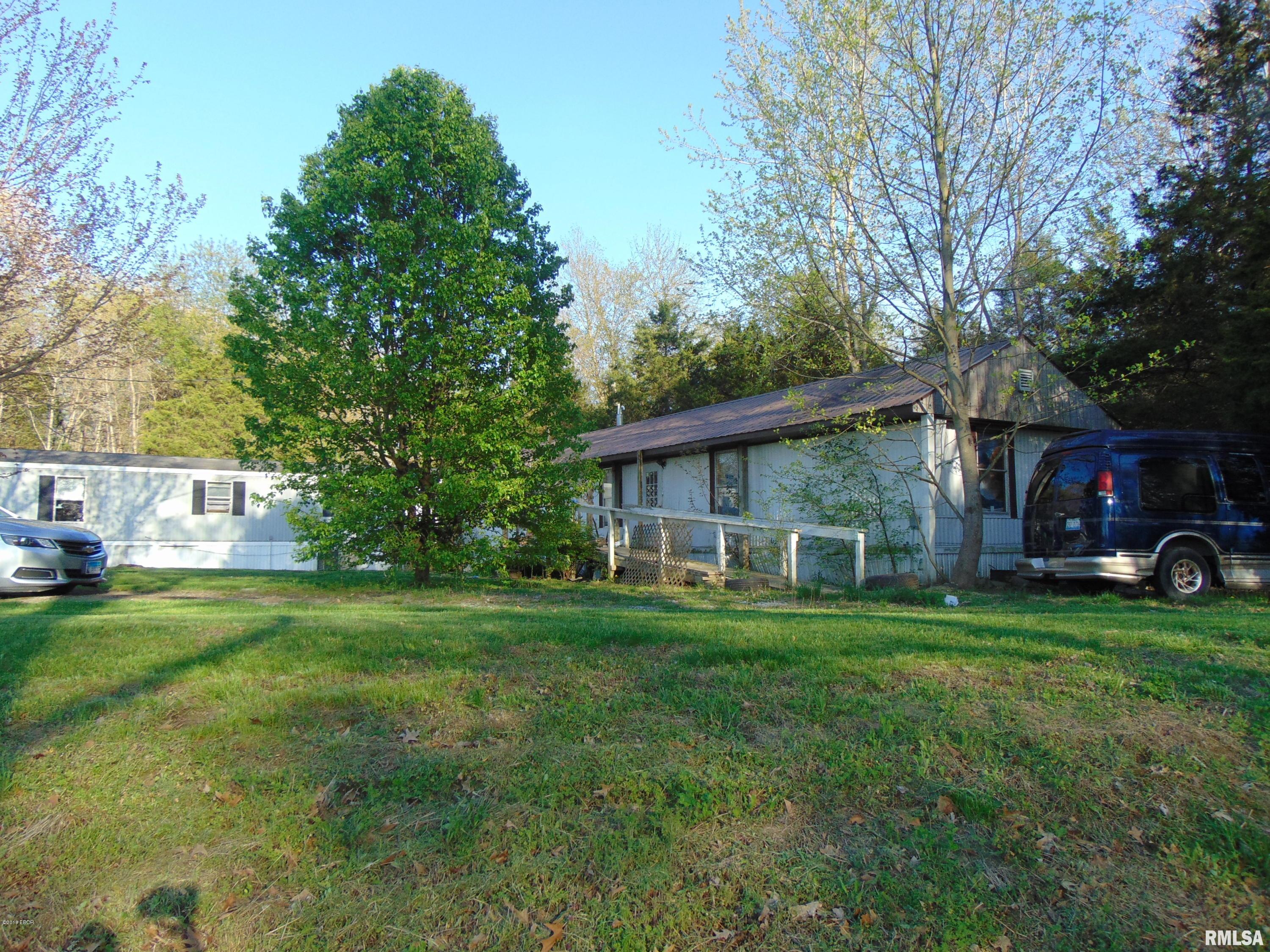 13374 Edwards Road Pittsburg, IL 62974 - Photo 9 of 10