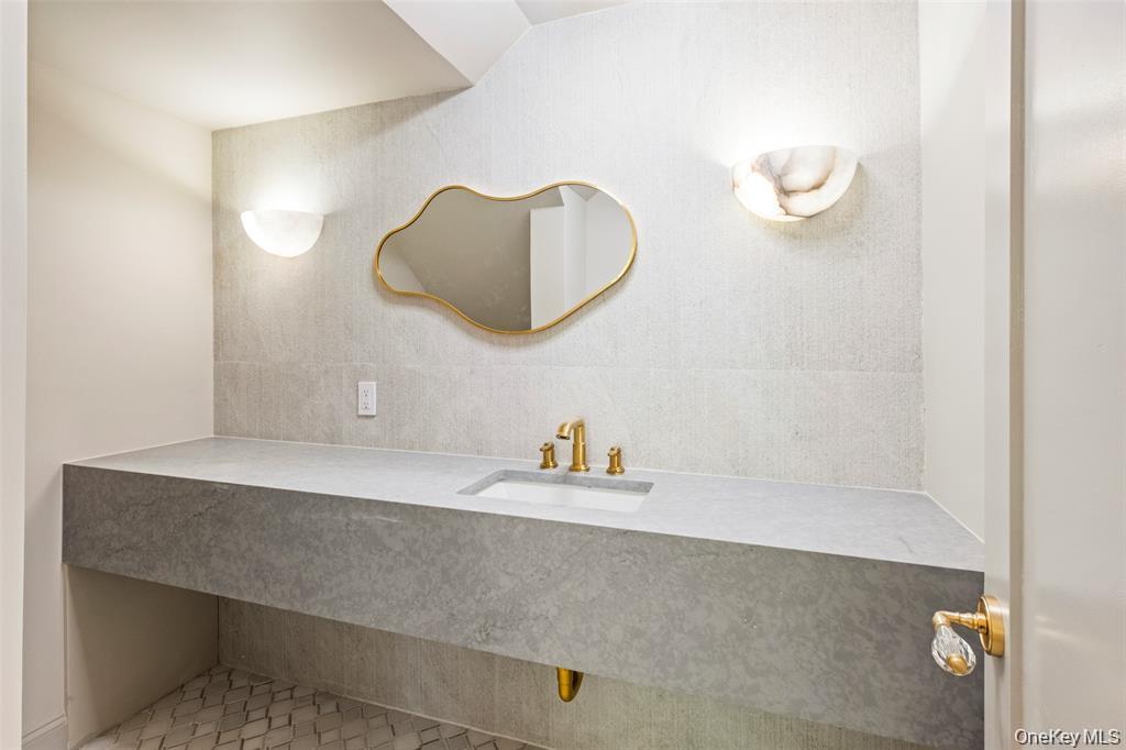 3078 Timothy Road Bellmore, NY 11710 - Photo 8 of 18
