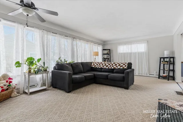 $184,900 | 730 6th Avenue, Lake Odessa, MI 48849