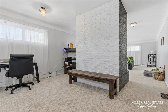 $184,900 | 730 6th Avenue, Lake Odessa, MI 48849