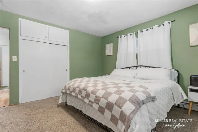 $184,900 | 730 6th Avenue, Lake Odessa, MI 48849