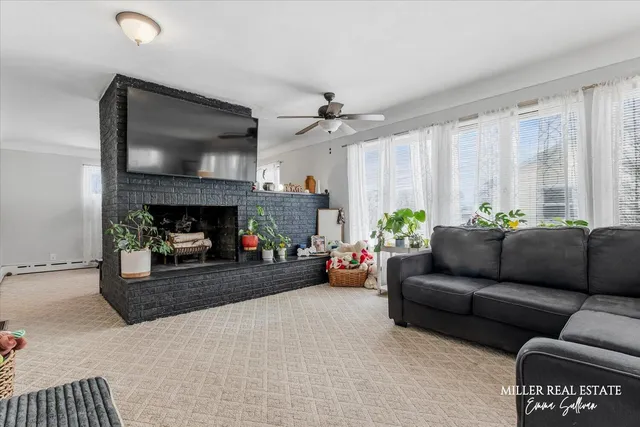 $184,900 | 730 6th Avenue, Lake Odessa, MI 48849