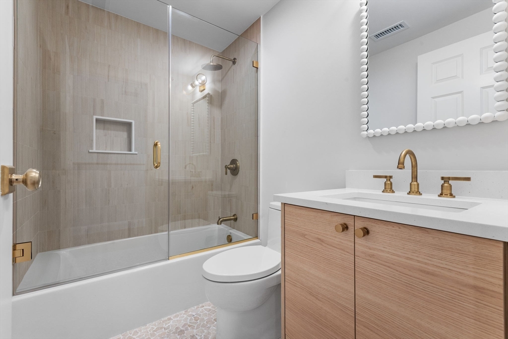 7 Chatham Way, Unit 7A Watertown, MA 02472 - Photo 17 of 23