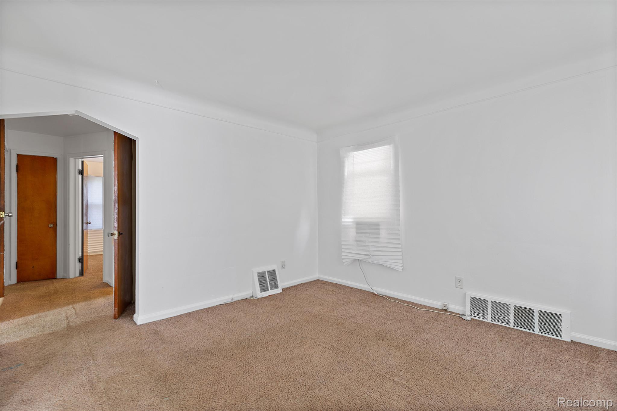 8311 Burt Road Detroit, MI 48228 - Photo 11 of 25 Gallery Image 11