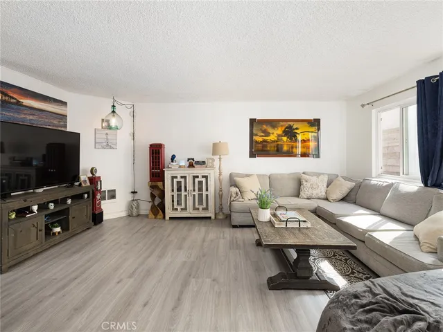 $2,795,000 | 118 South Lucia Avenue, Redondo Beach, CA 90277