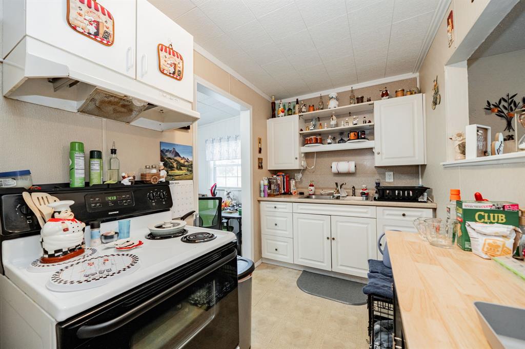 2712 Kleberg Road, Unit B Seagoville, TX 75159 - Photo 35 of 40 Guest Kitchen