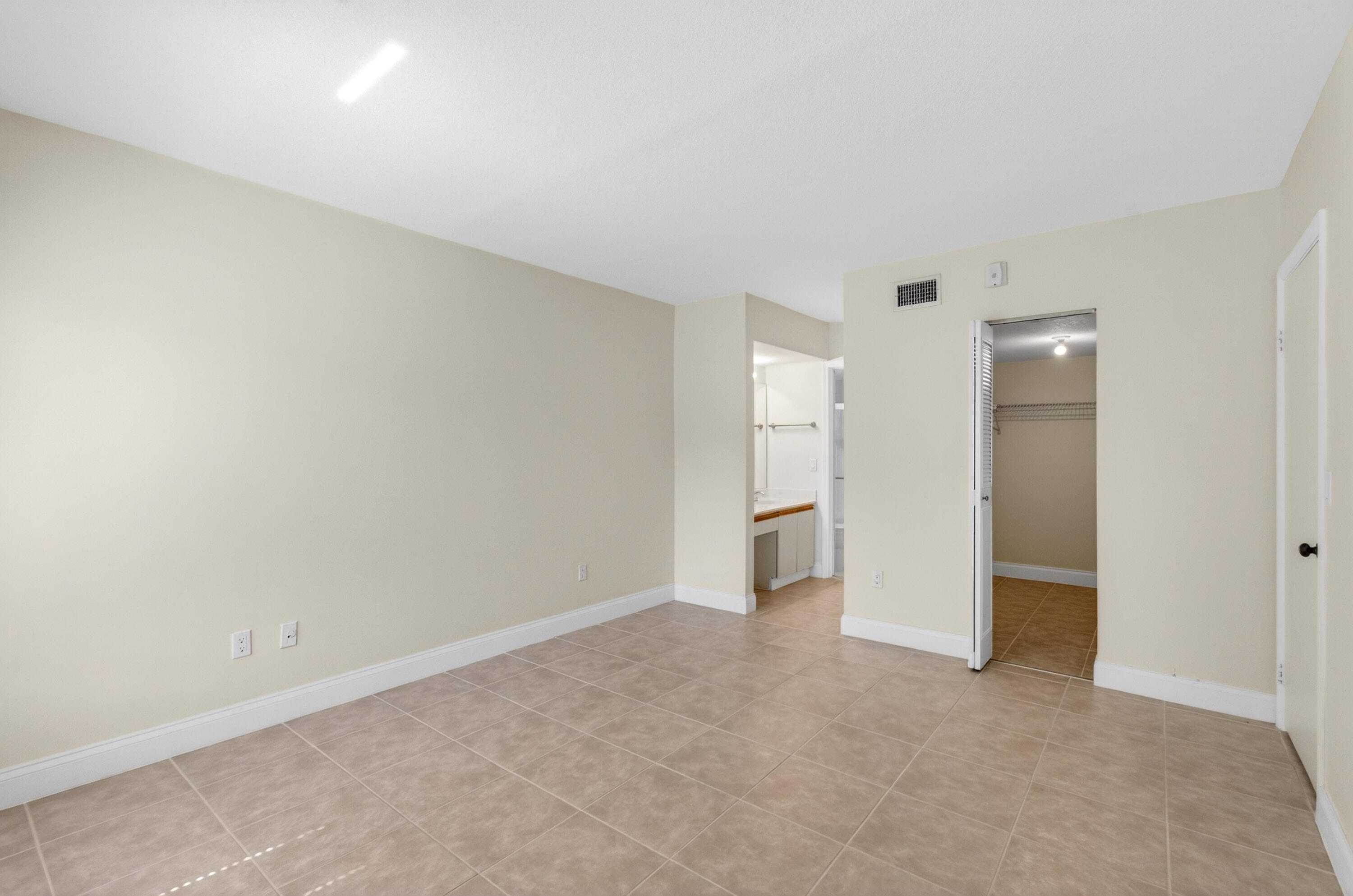 351 Club Circle, Unit 101 Boca Raton, FL 33487 - Photo 36 of 55 36-print-DSC_8955