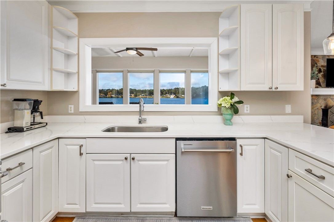 2115 Charing Cross, Unit CROSS Brunswick, GA 31525 - Photo 9 of 39