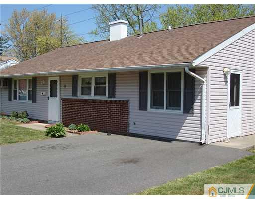 13 Colton Road Edison, NJ 08817 - Photo 3 of 25