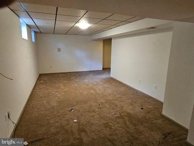 a view of a room with an empty space