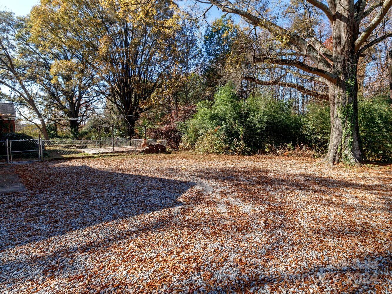 2205 Rama Road Charlotte, NC 28212 - Photo 4 of 11