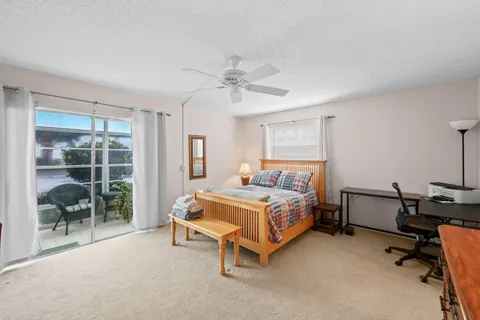 $114,000 | 2600 Southeast Ocean Boulevard, Unit W5, Stuart, FL 34996