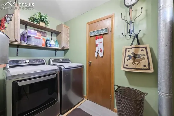 a view of washer and dryer