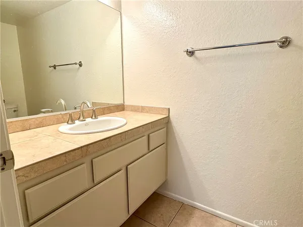 $4,100 | 4 New Haven, Unit 1, Irvine, CA 92620