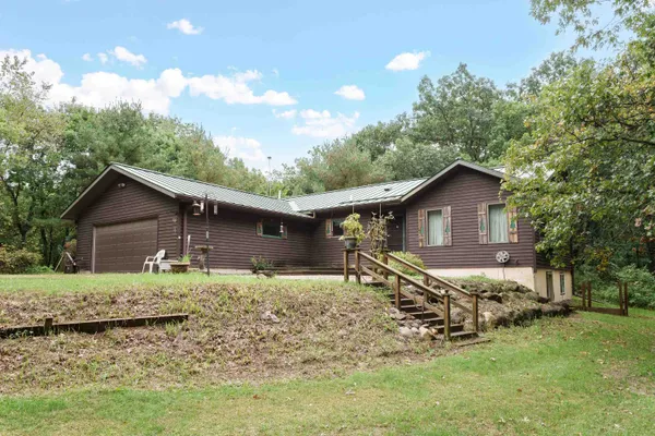 $375,000 | N583 Fawn Lane, Coloma, WI 54930