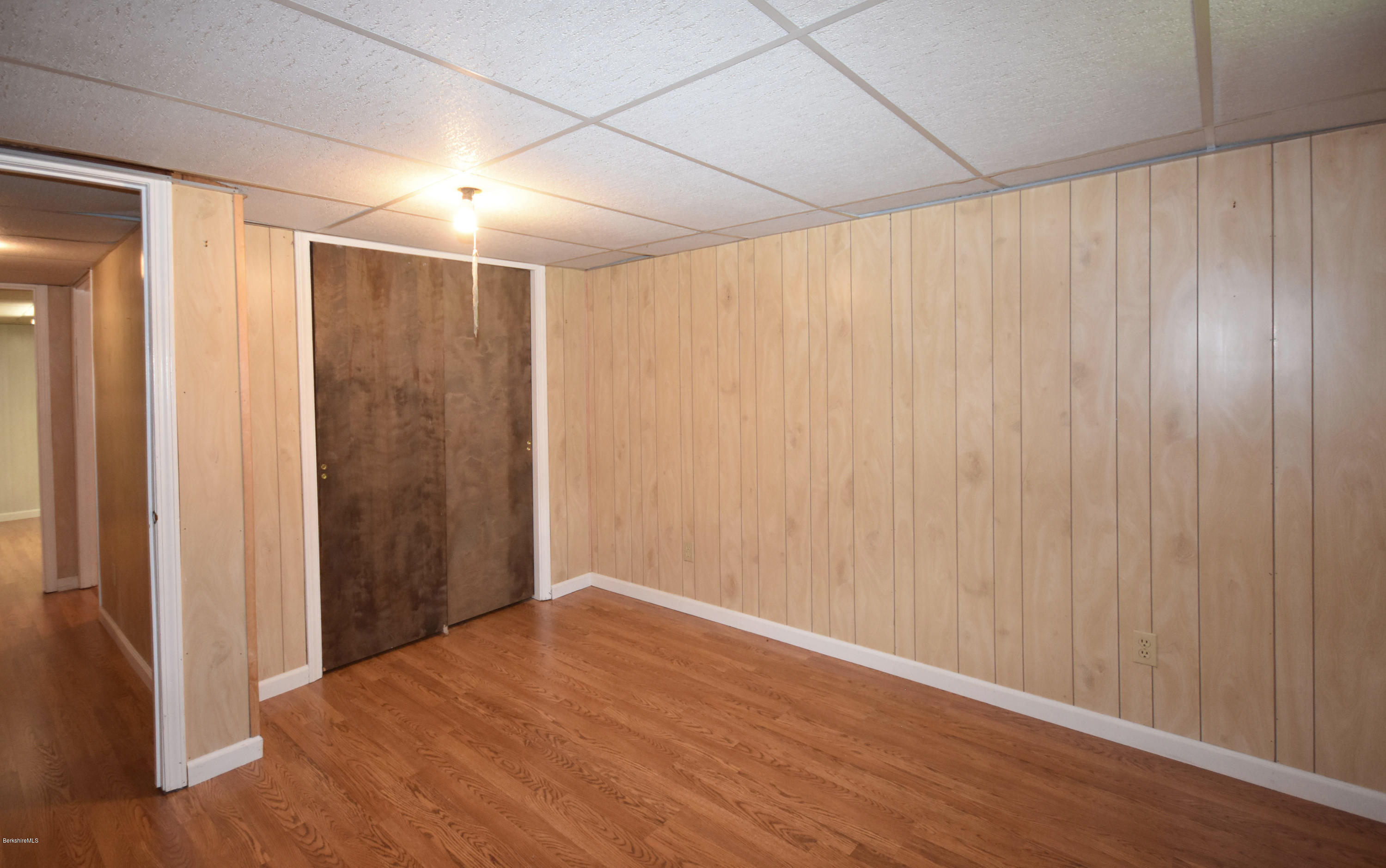 795 East New Lenox Road Pittsfield, MA 01201 - Photo 40 of 51 Office