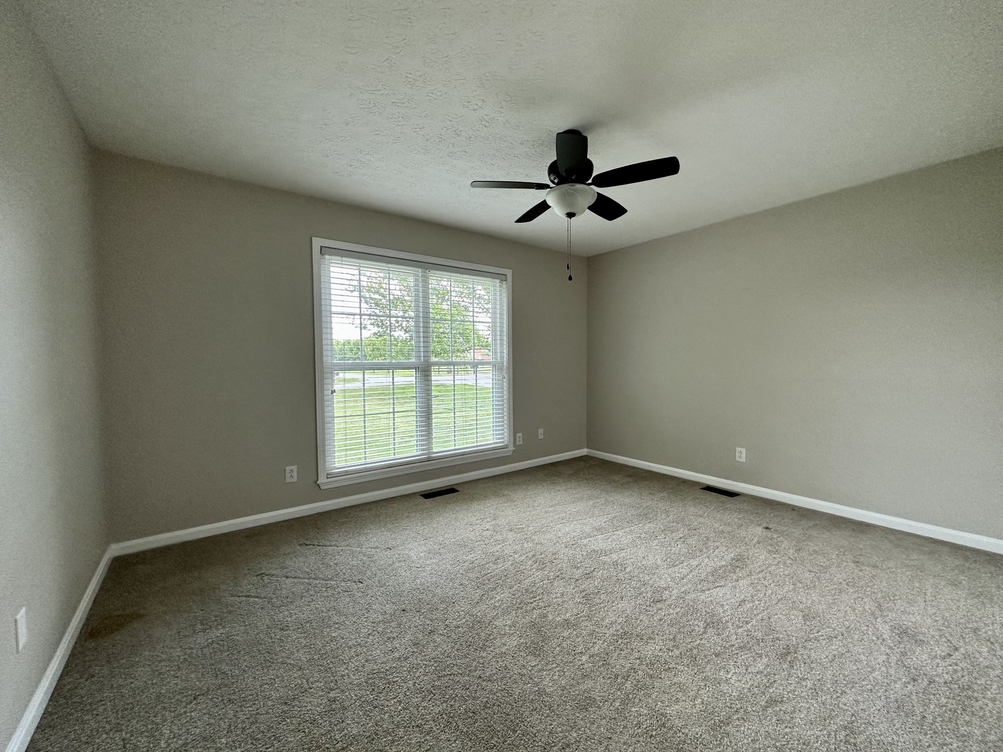 123 Biggs Road Cottontown, TN 37048 - Photo 30 of 39 a view of an empty room with a window