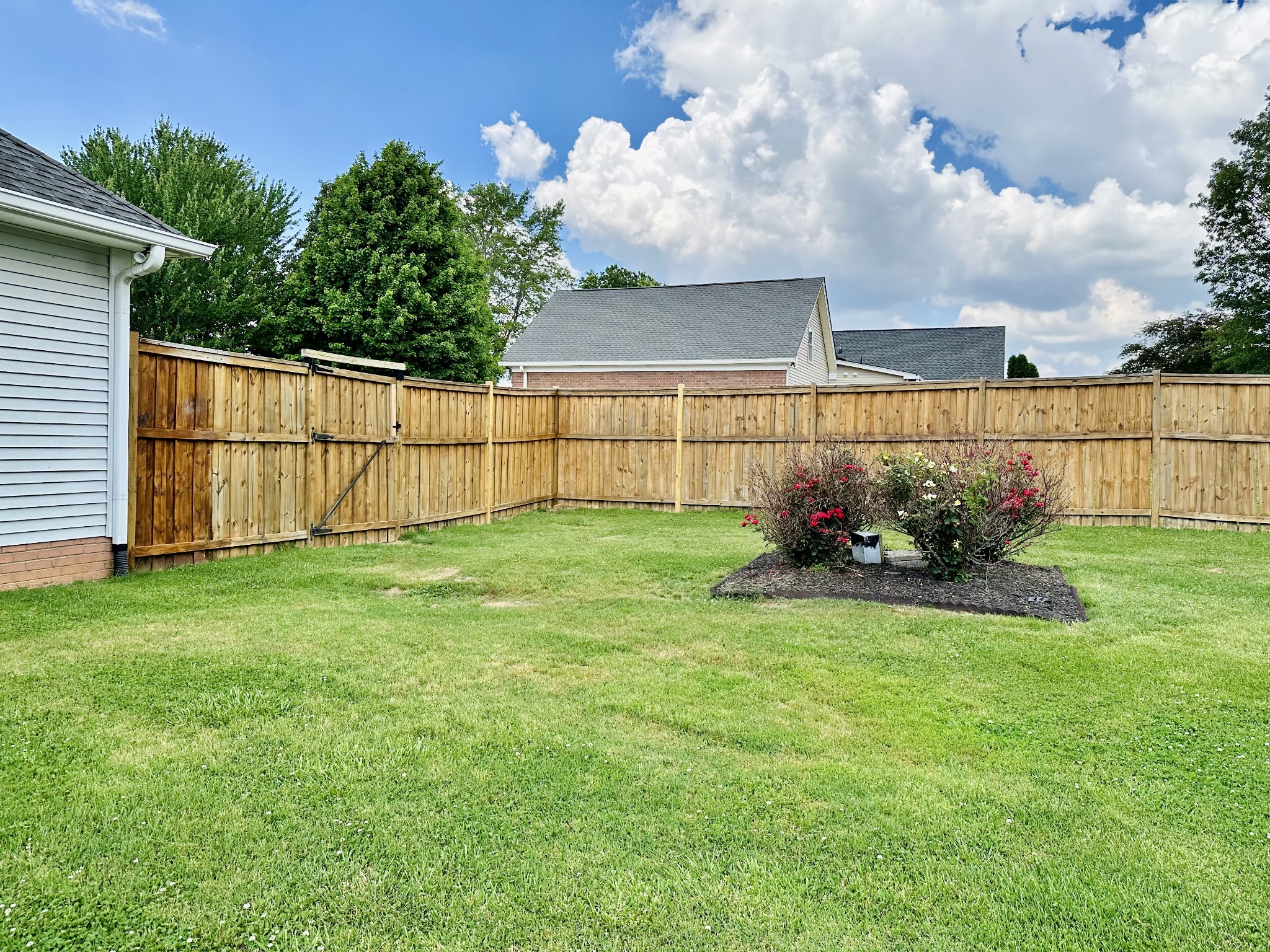 123 Biggs Road Cottontown, TN 37048 - Photo 7 of 39 a view of a backyard