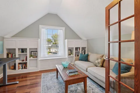 $1,199,900 | 705 Queensland Lane North, Plymouth, MN 55447