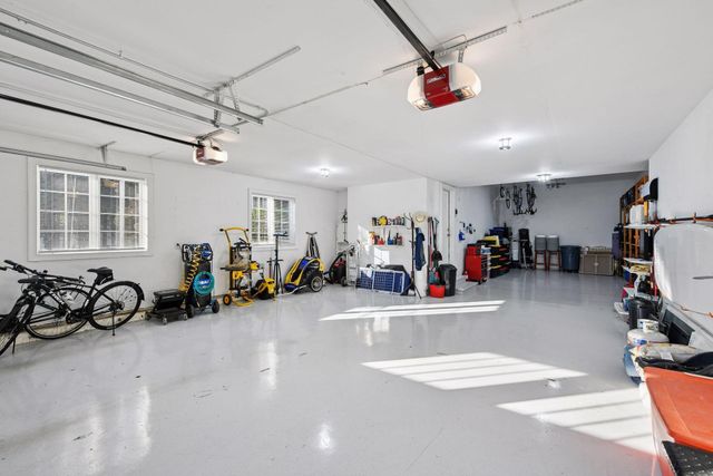 $1,199,900 | 705 Queensland Lane North, Plymouth, MN 55447