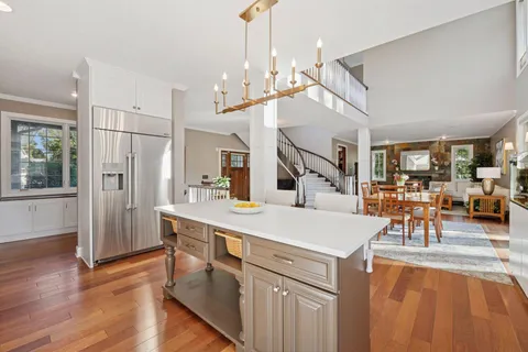 $1,199,900 | 705 Queensland Lane North, Plymouth, MN 55447