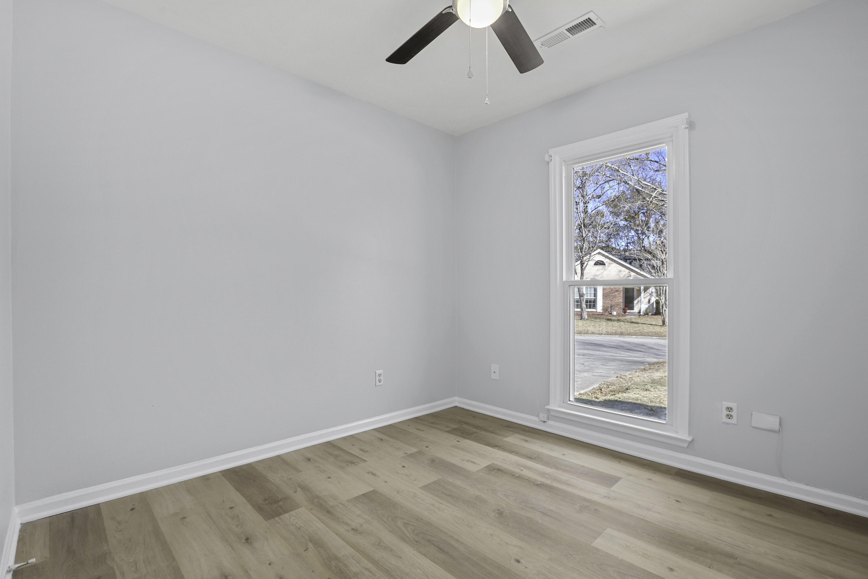 309 Commons Way Goose Creek, SC 29445 - Photo 24 of 29 309CommonsWay-CasaVerdemediaLLC19