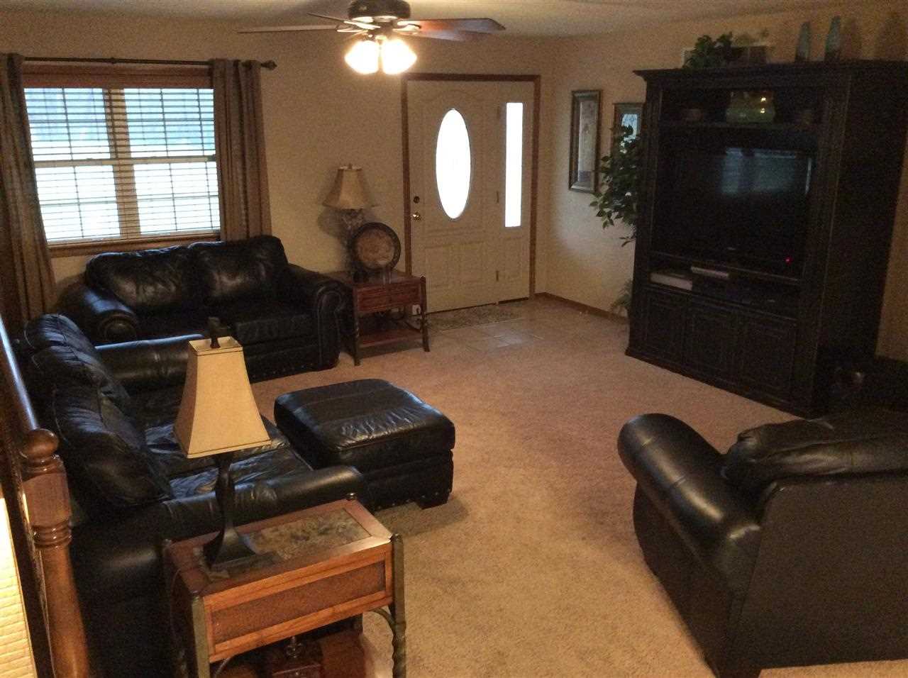 4406 Ridge Lane Washington, IN 47501 - Photo 5 of 13 Gallery Image 5