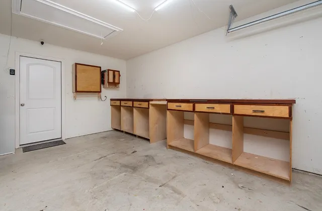 $280,000 | 216 Millers Loop, Jarrell, TX 76537