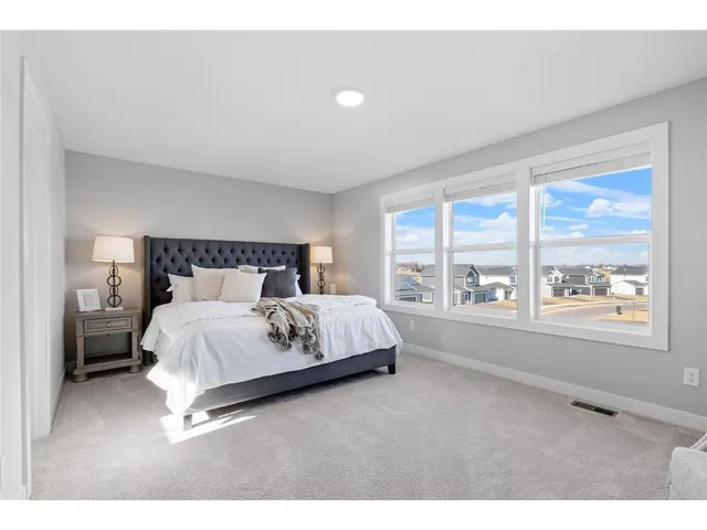 $3,437 | 1160 Dundalk Way, St. Paul, MN 55129