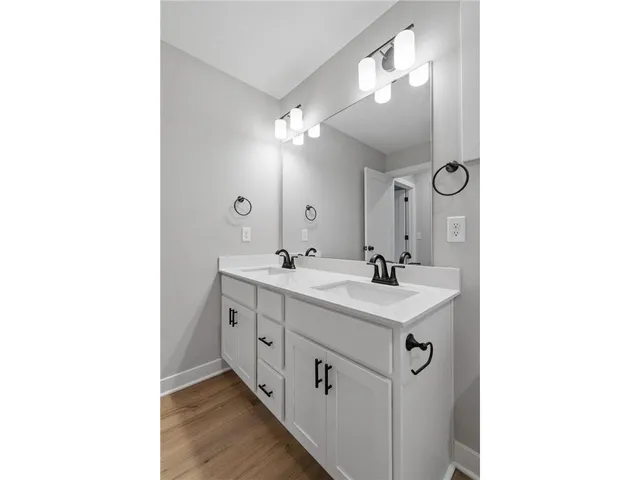 $3,437 | 1160 Dundalk Way, St. Paul, MN 55129