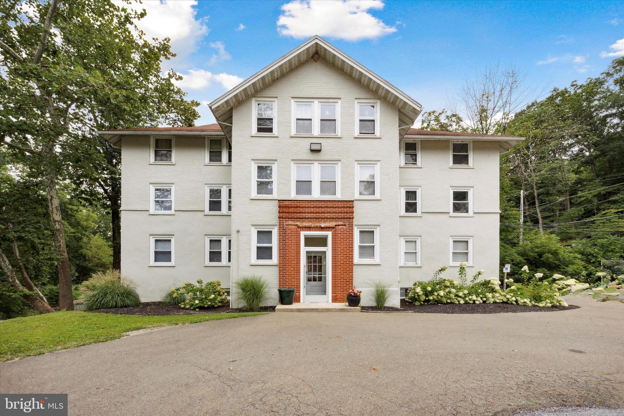 3 South Brandywine Avenue, Unit 1 Modena, PA 19320 - Photo 1 of 29