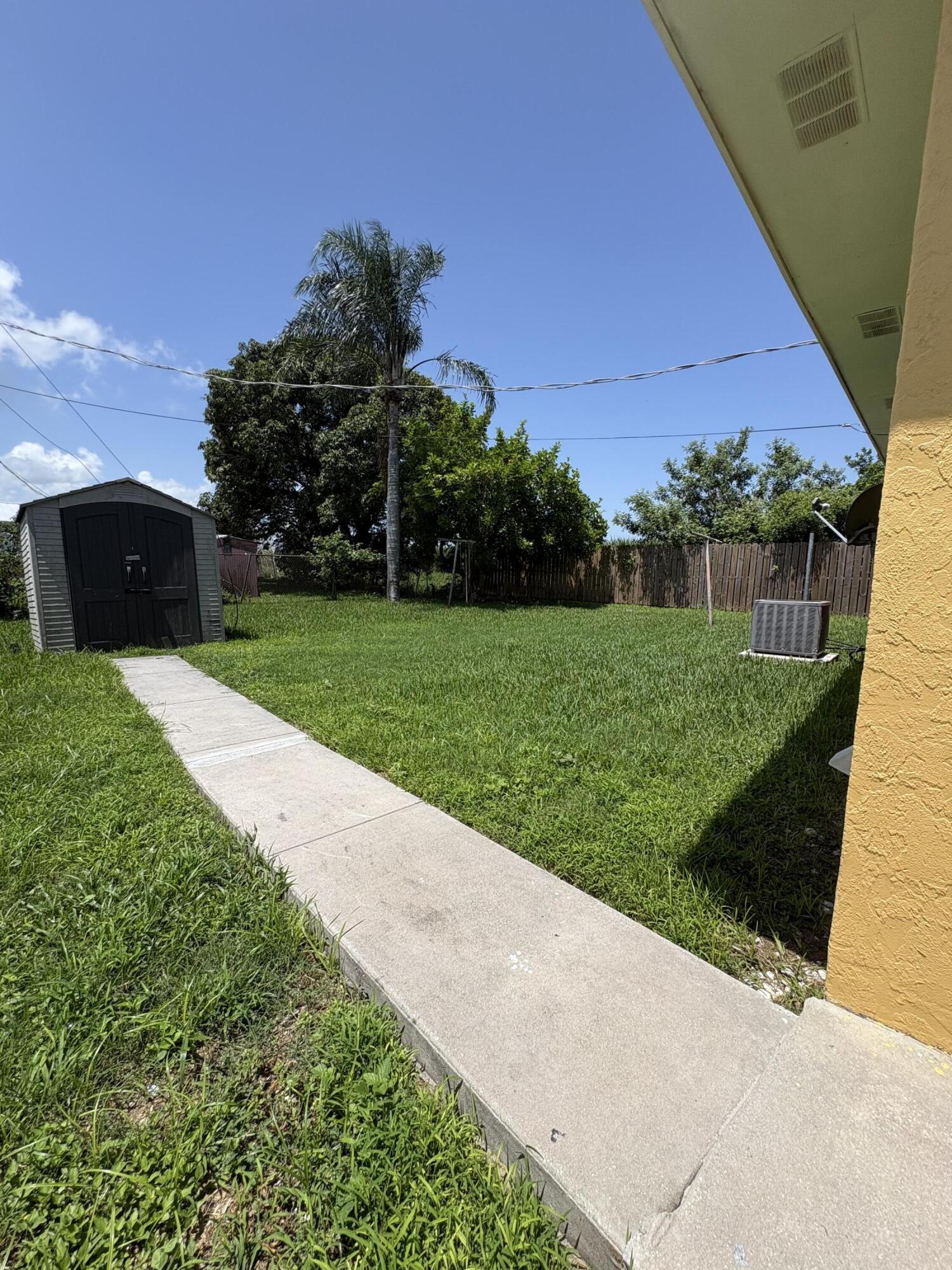 442 North Cocoanut Road Pahokee, FL 33476 - Photo 28 of 28 IMG_1504