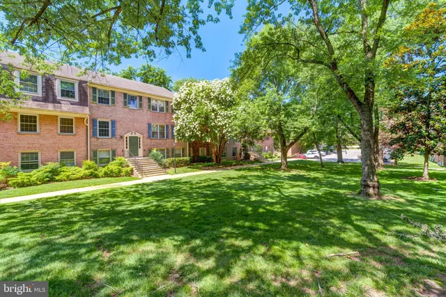 $2,720 | 6012 Westchester Drive, Unit 101, College Park, MD 20740