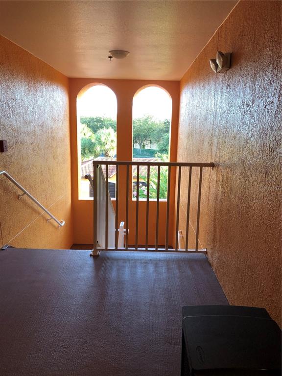 5475 Vineland Road, Unit 8304 Orlando, FL 32811 - Photo 3 of 33