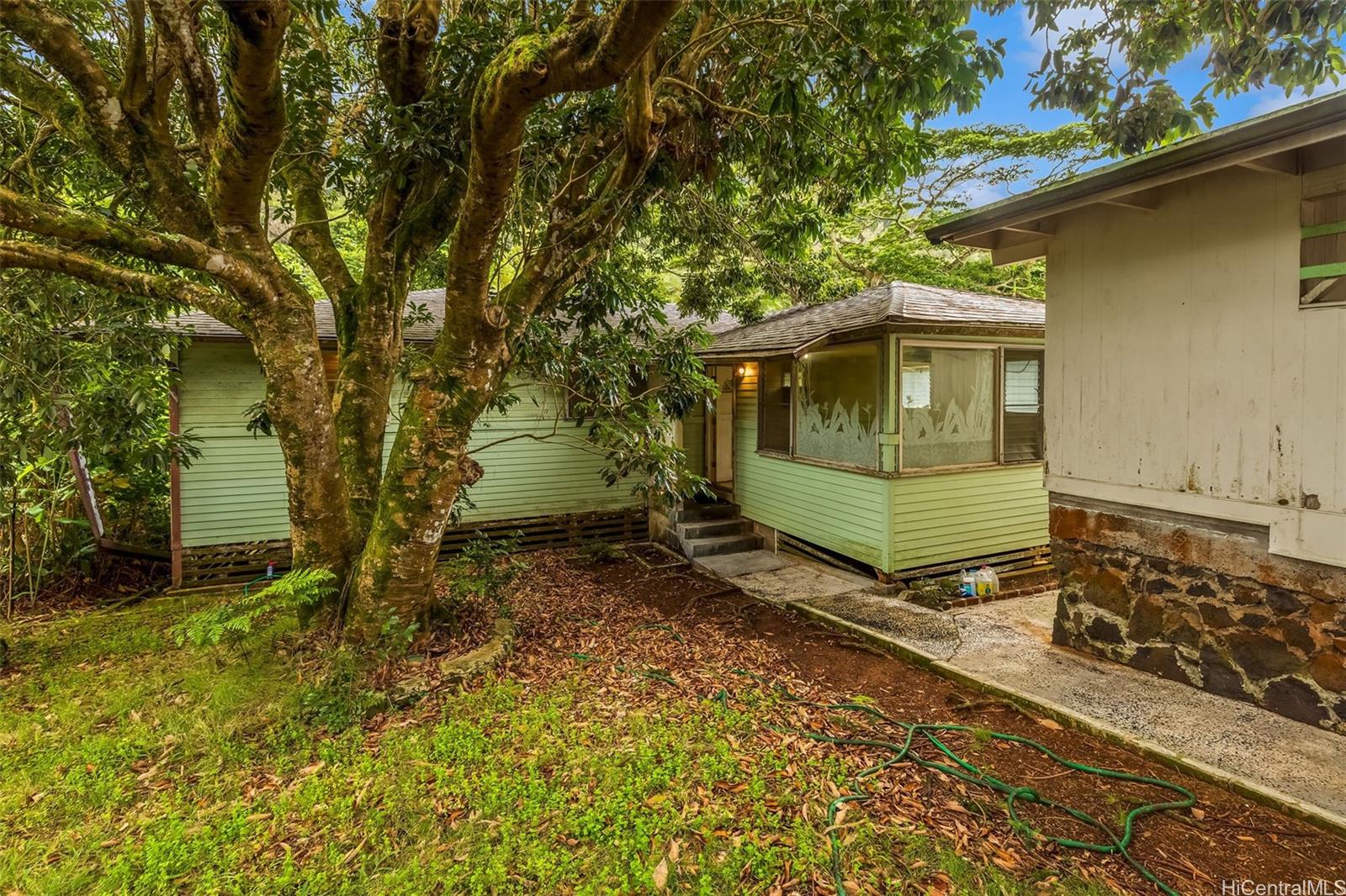 3017 Numana Road Honolulu, HI 96819 - Photo 1 of 1 a view of a small house