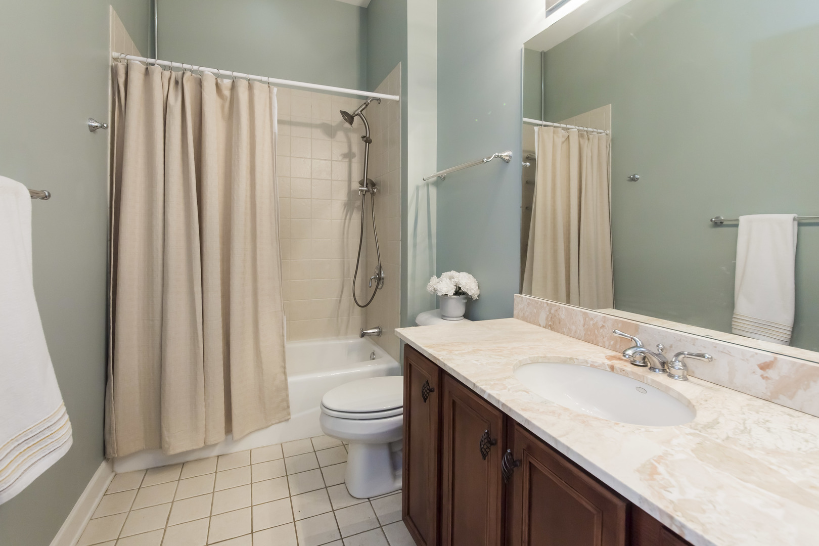 1942 South Prairie Avenue, Unit 2 Chicago, IL 60616 - Photo 10 of 12