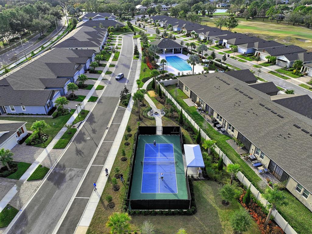 810 Ruddy Quail Place Sun City Center, FL 33573 - Photo 25 of 28