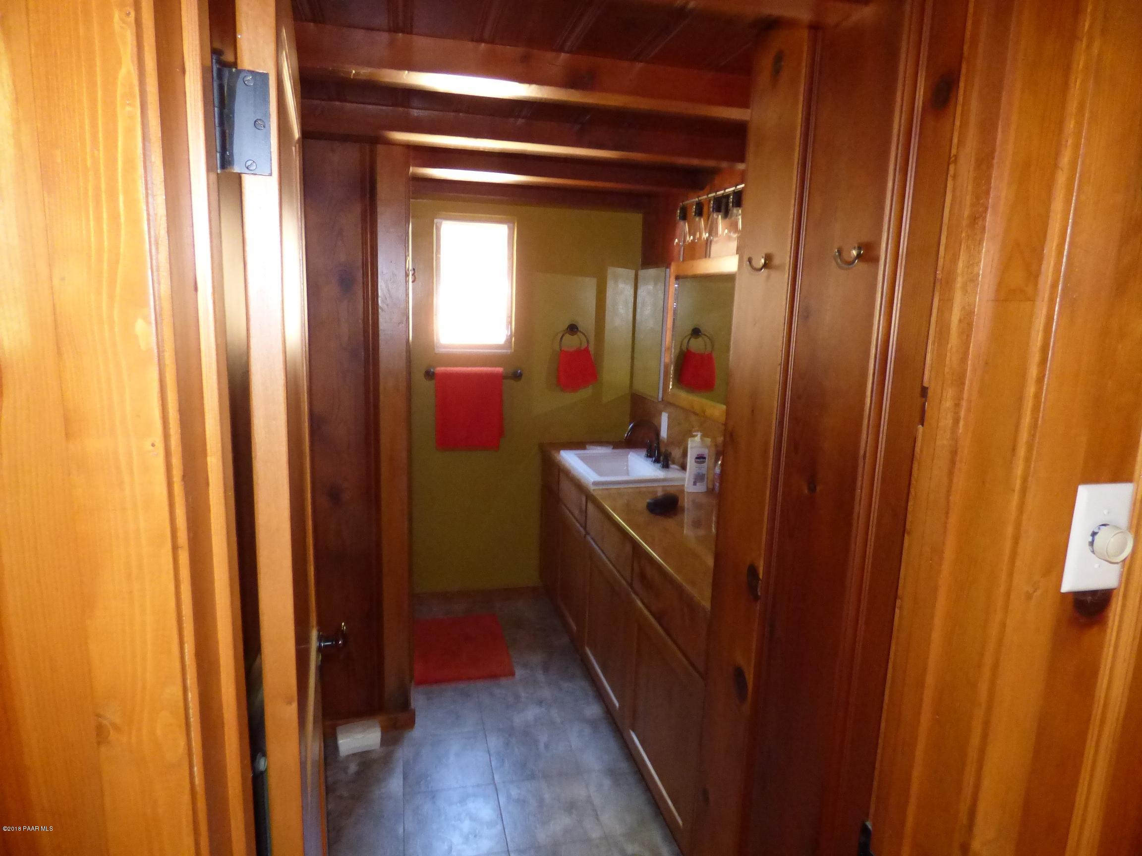 4774 South Arizona Road Prescott, AZ 86303 - Photo 22 of 32 Bathroom