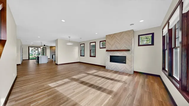 $799,000 | 2377 Ponderosa Drive Southwest, Rochester, MN 55902