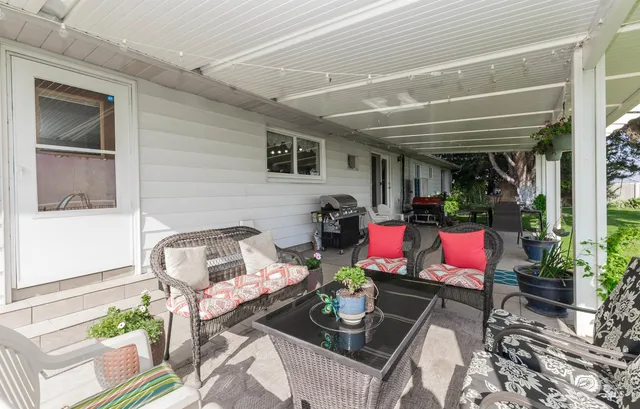 $889,000 | 21474 Ustick Road, Caldwell, ID 83607