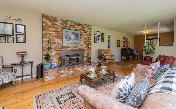 $889,000 | 21474 Ustick Road, Caldwell, ID 83607