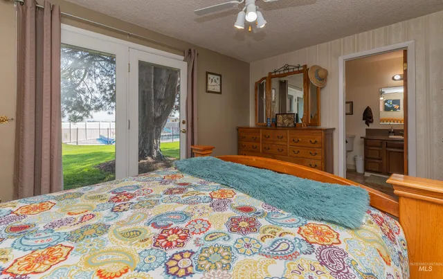 $889,000 | 21474 Ustick Road, Caldwell, ID 83607