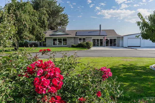 $889,000 | 21474 Ustick Road, Caldwell, ID 83607