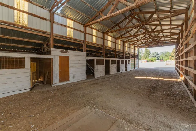 $889,000 | 21474 Ustick Road, Caldwell, ID 83607