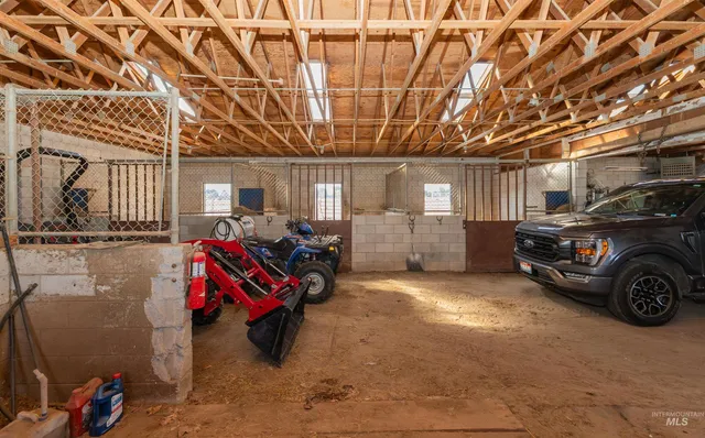 $889,000 | 21474 Ustick Road, Caldwell, ID 83607