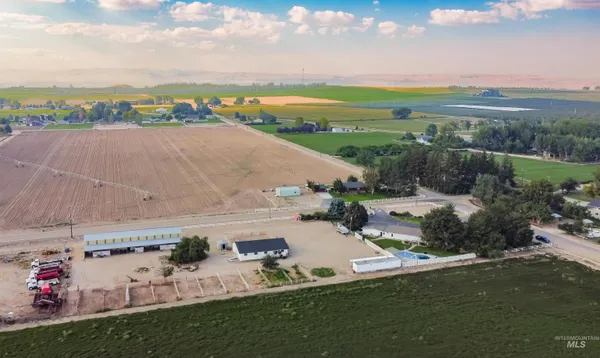 $889,000 | 21474 Ustick Road, Caldwell, ID 83607