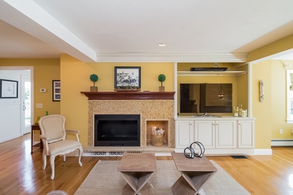 22 Hawley Road Scituate, MA 02066 - Photo 4 of 30 Gallery Image 4
