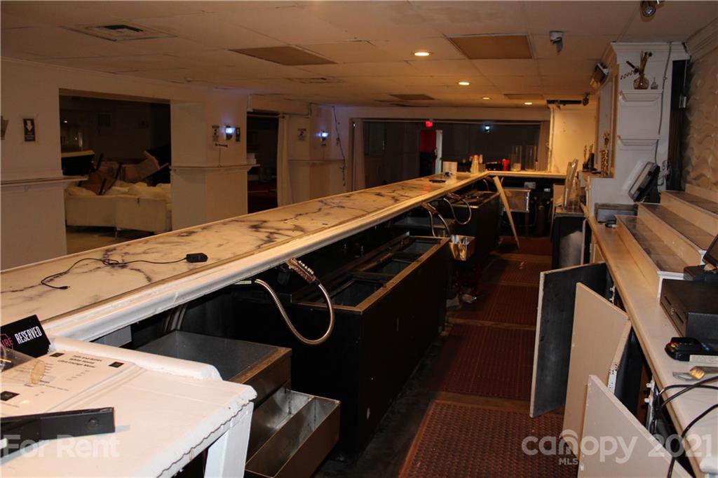 4809 Wilkinson Boulevard Charlotte, NC 28208 - Photo 2 of 4