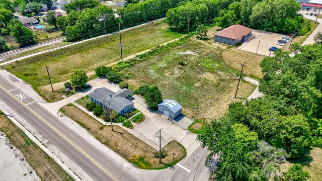 $156,900 | 1313 Chestnut Street, Ottawa, IL 61350